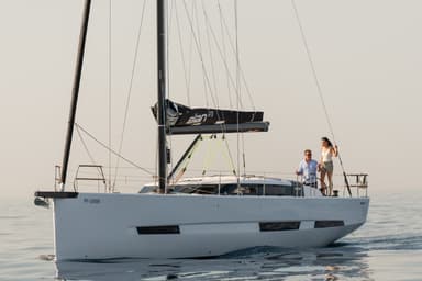 2021 Elan Yachts GT6