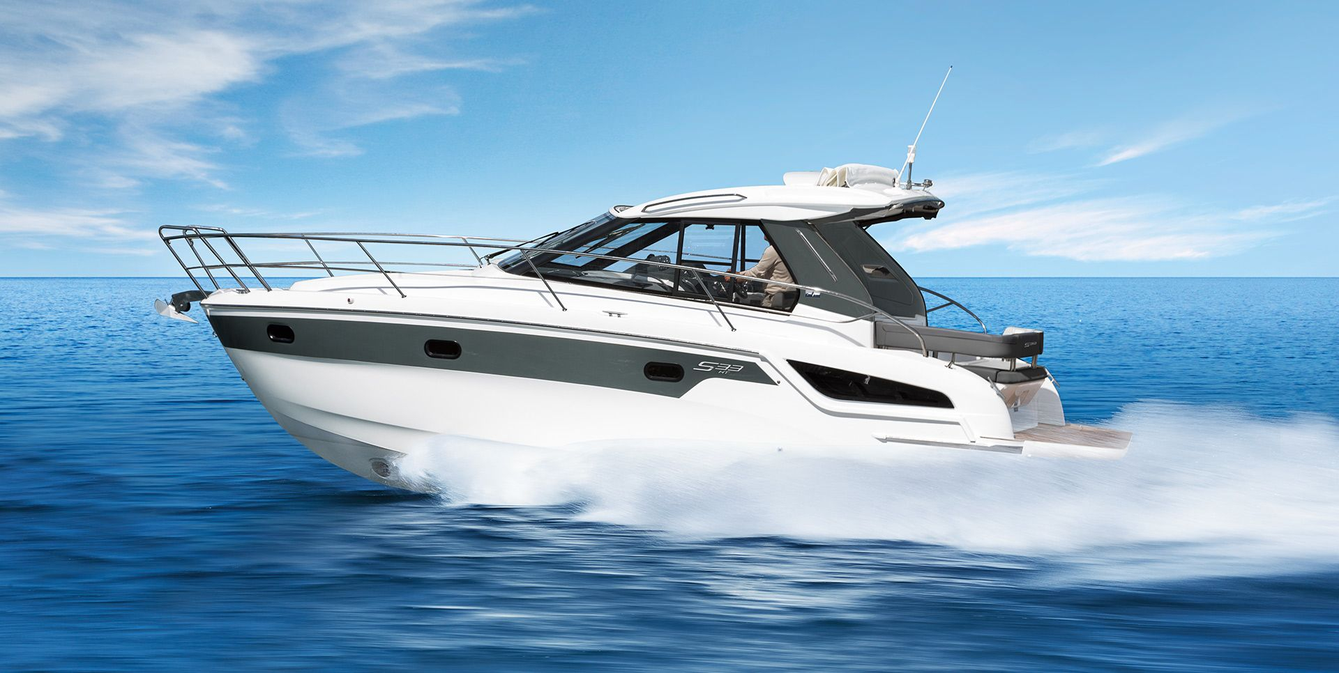 2015 Bavaria Yachts S33