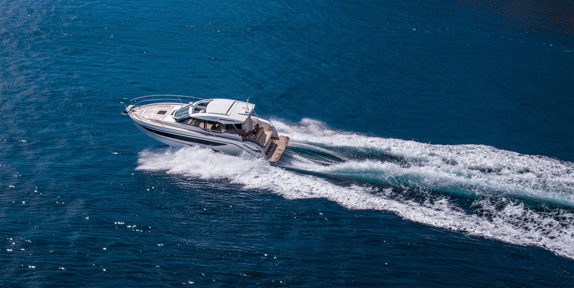 2022 Bavaria Yachts SR36