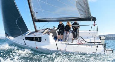 Beneteau First 24 SE