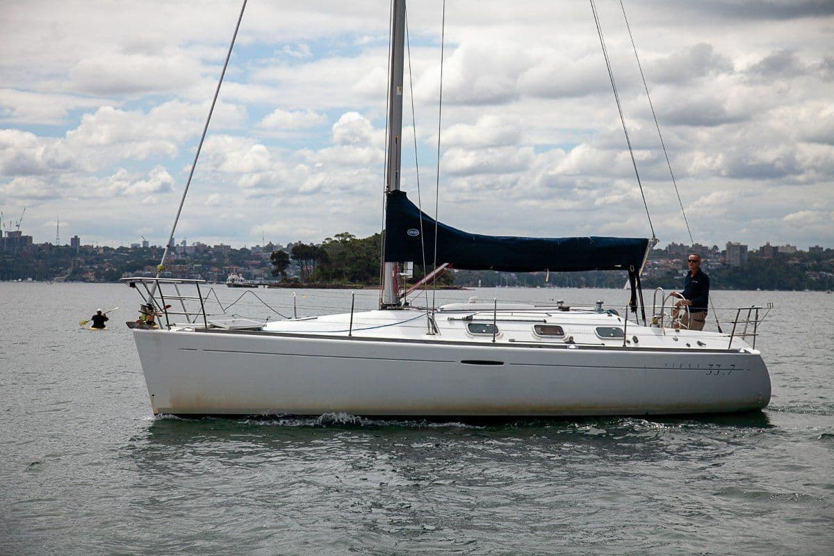1996 Beneteau First 33.7