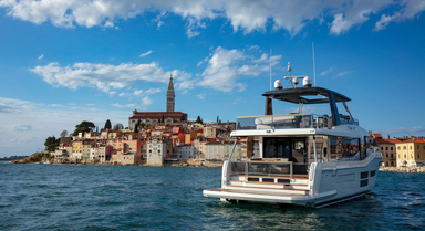 2022 Beneteau Grand Trawler 62