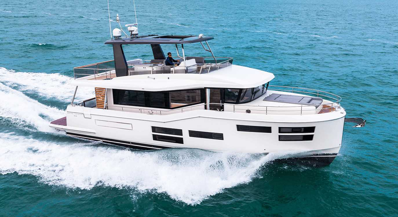 2022 Beneteau Grand Trawler 62