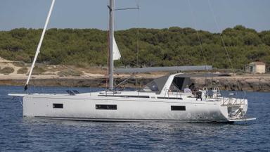 2022 Beneteau Oceanis 54