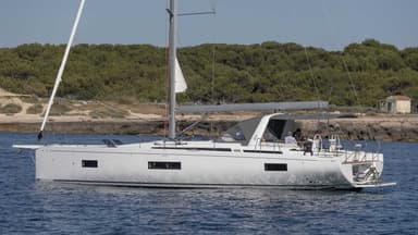 2022 Beneteau Oceanis 54