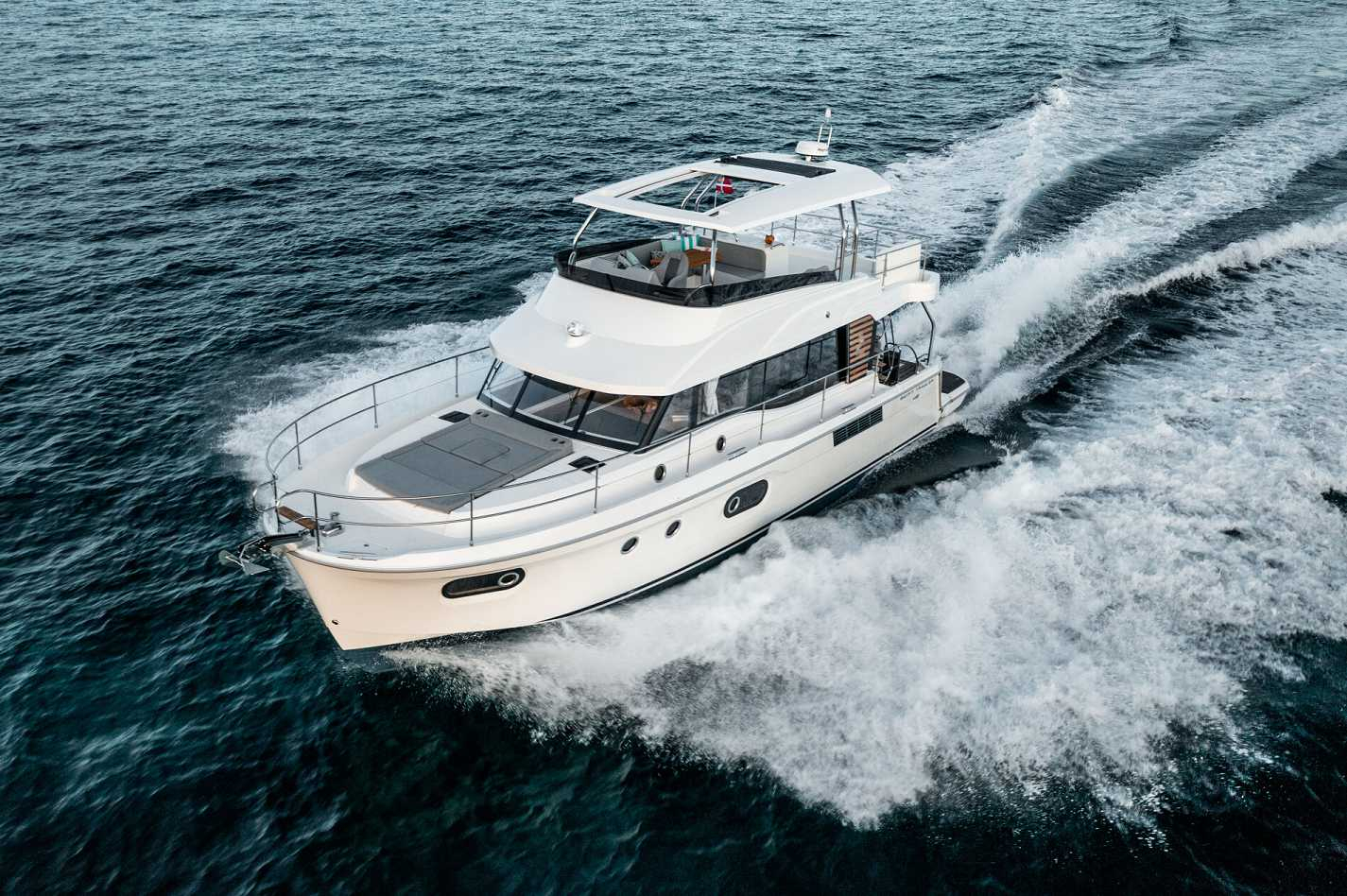 2021 Beneteau Swift Trawler 48