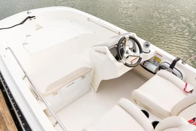 2021 Boston Whaler 130 Super Sport