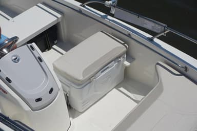 2021 Boston Whaler 130 Super Sport