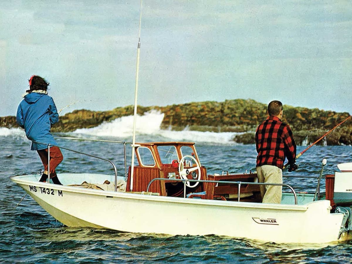 1976 Boston Whaler 16 Sakonnet