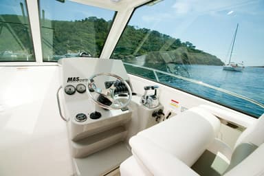 2022 Boston Whaler 285 Conquest