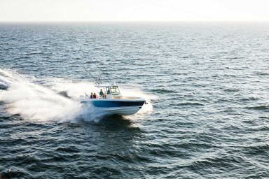 2022 Boston Whaler 330 Outrage