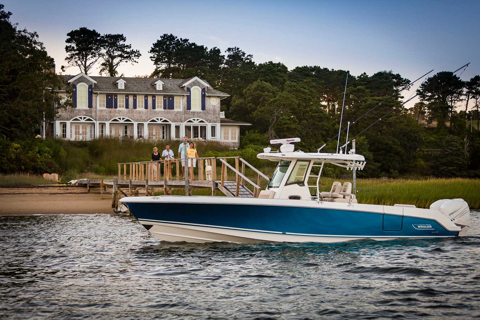 2022 Boston Whaler 330 Outrage