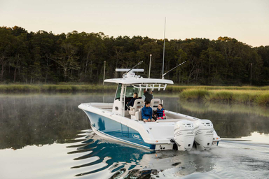 2022 Boston Whaler 330 Outrage