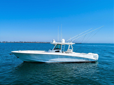 2014 Boston Whaler 370 Outrage