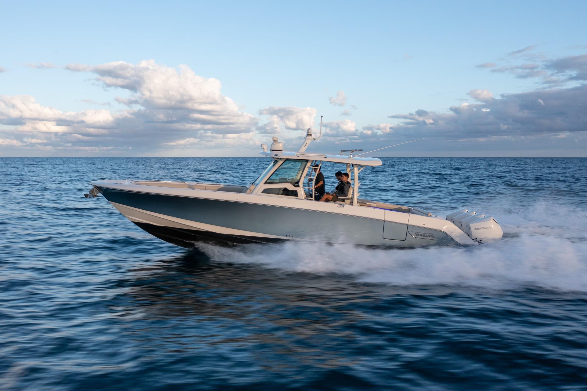 2022 Boston Whaler 380 Outrage