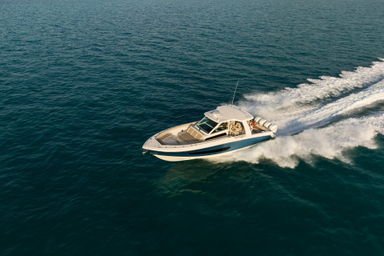 2022 Boston Whaler 420 Outrage
