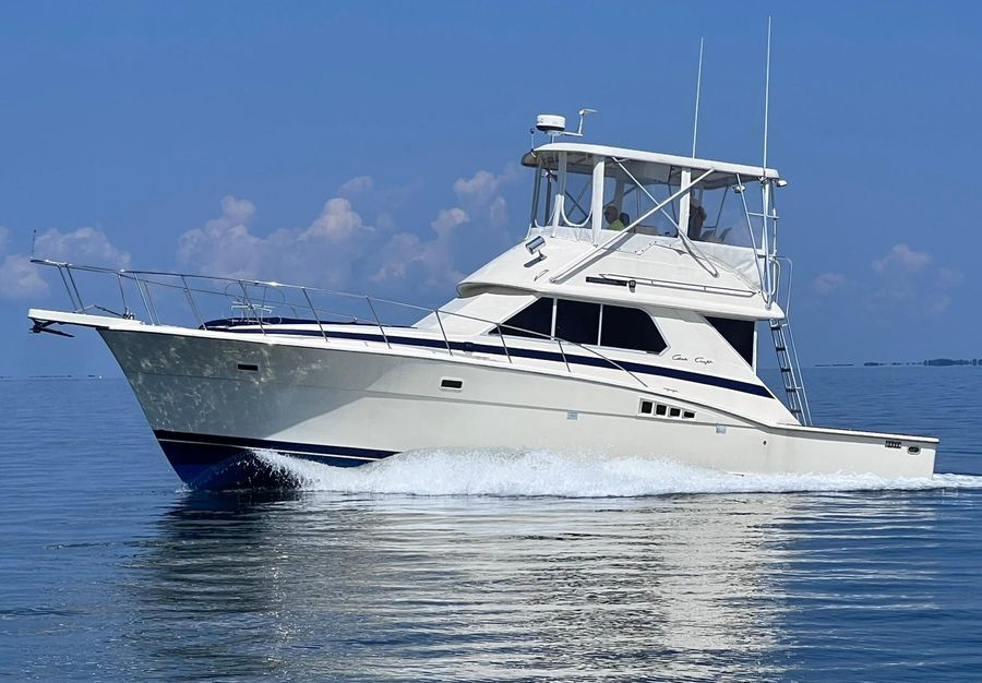 1988 Chris-Craft Commander 422