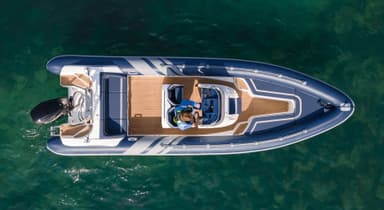 2021 Cobra Ribs Nautique 7.7