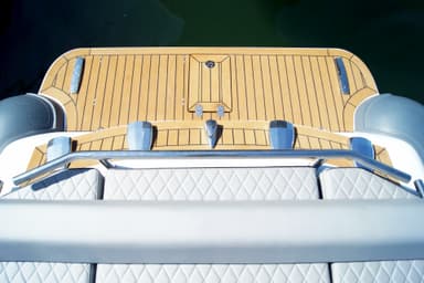 2020 Cobra Ribs Nautique Inboard 9.5