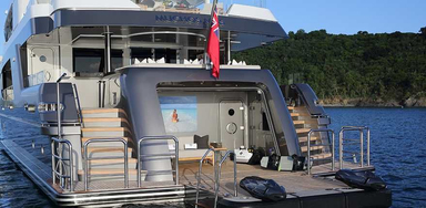 2017 Crescent Yachts 145