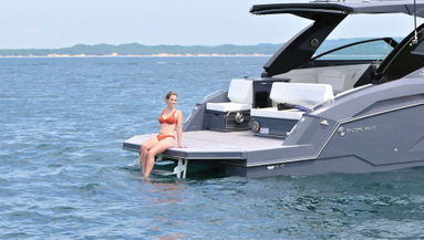 2022 Cruisers Yachts 34 GLS