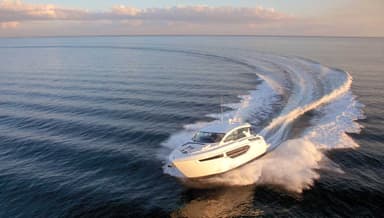 2022 Cruisers Yachts 42 Cantius