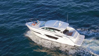 2022 Cruisers Yachts 46 Cantius