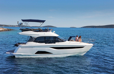 2019 Bavaria Yachts R40
