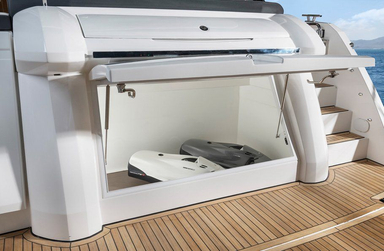 2022 Bavaria Yachts R55