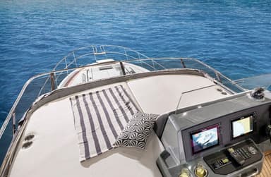 2022 Bavaria Yachts R55