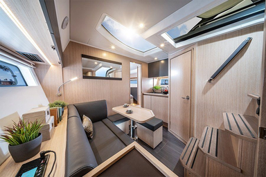 2022 Bavaria Yachts SR36