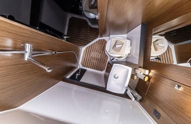 2021 Bavaria Yachts Vida 33