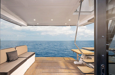 2017 Bavaria Yachts Virtess 420