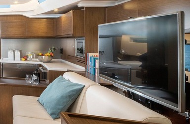 2017 Bavaria Yachts C57