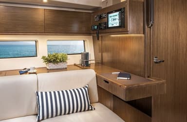 2017 Bavaria Yachts C57