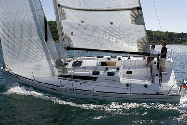 2011 Elan Yachts 350