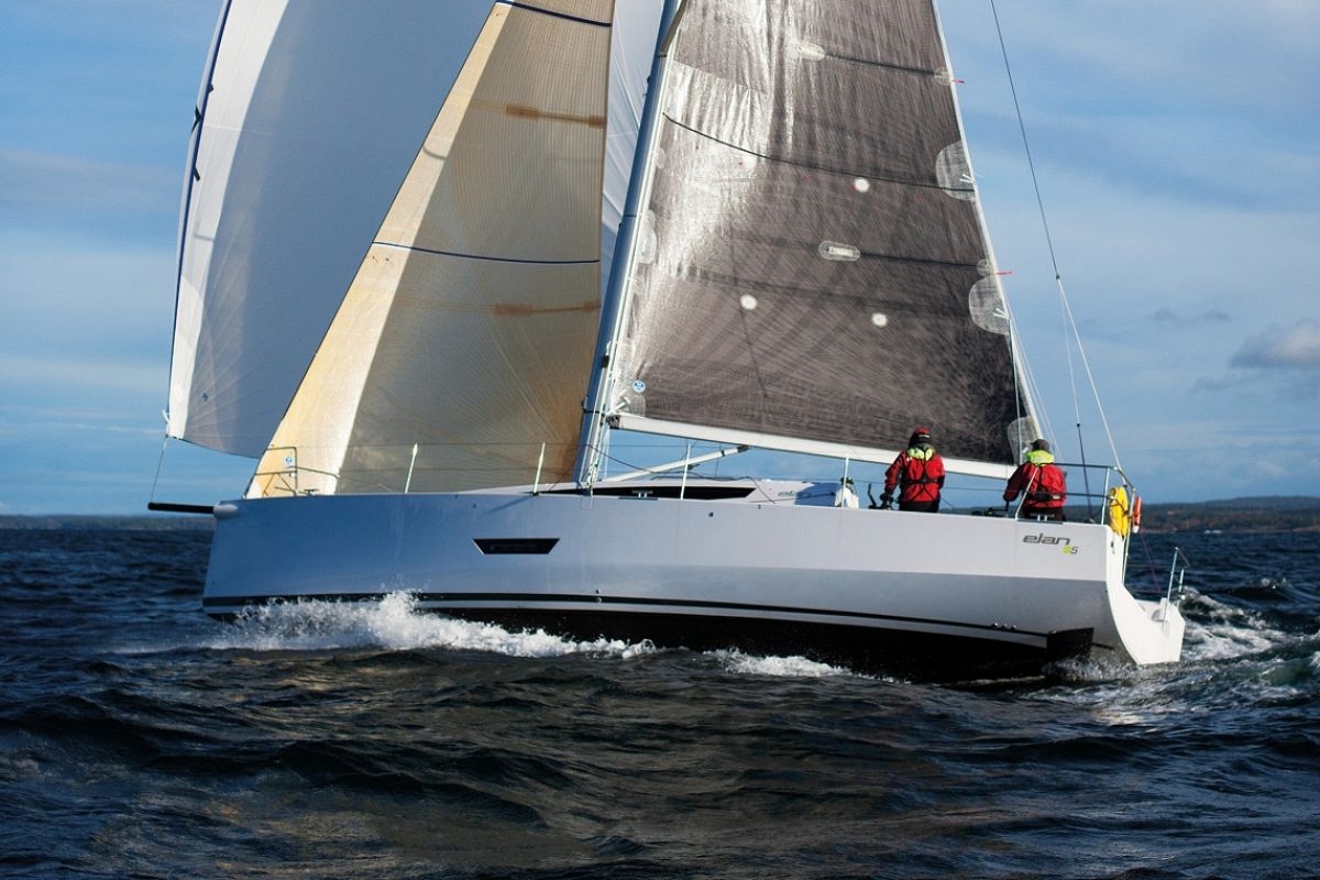 2015 Elan Yachts S5