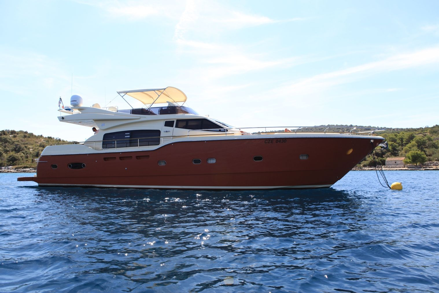 2008 Ferretti Yachts Altura 690