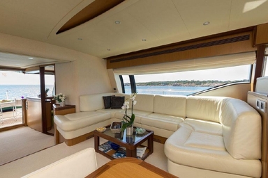 2009 Ferretti Yachts 630