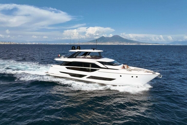 2023 Ferretti Yachts 860