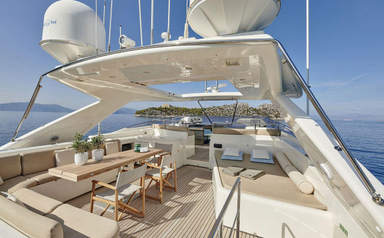 2004 Ferretti Yachts 94 Custom Line