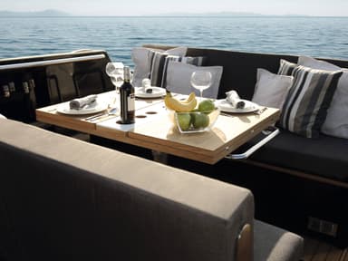 2013 Fjord 40 Open