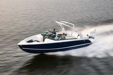 2023 Four Winns H4 OB