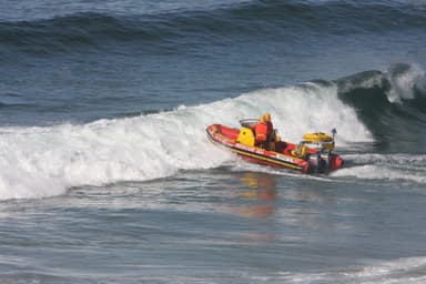 2021 Gemini Marine Waverider 550