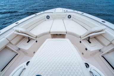 2024 Grady-White Canyon 386