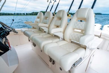 2024 Grady-White Canyon 386