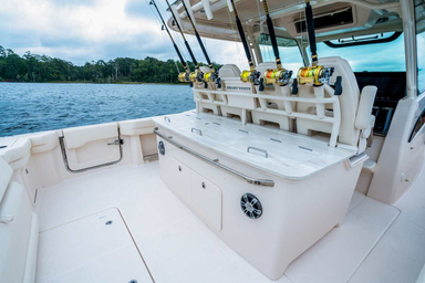 2024 Grady-White Canyon 386