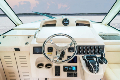 2022 Grady-White Express 330