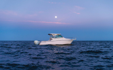 2022 Grady-White Express 370