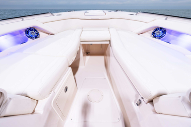 2022 Grady-White Freedom 335